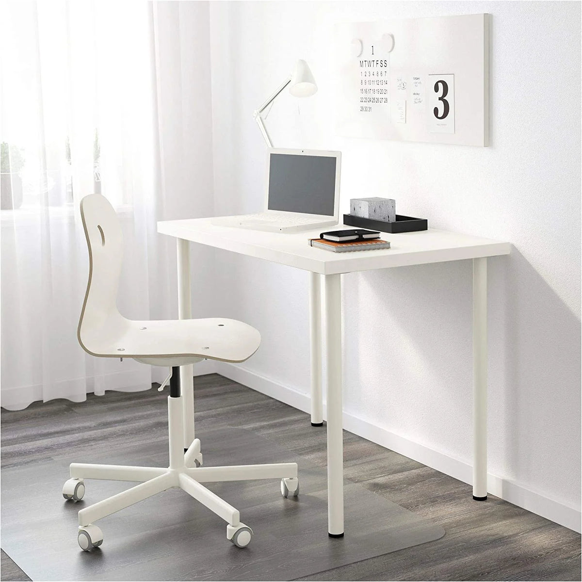 White Office Desk E496