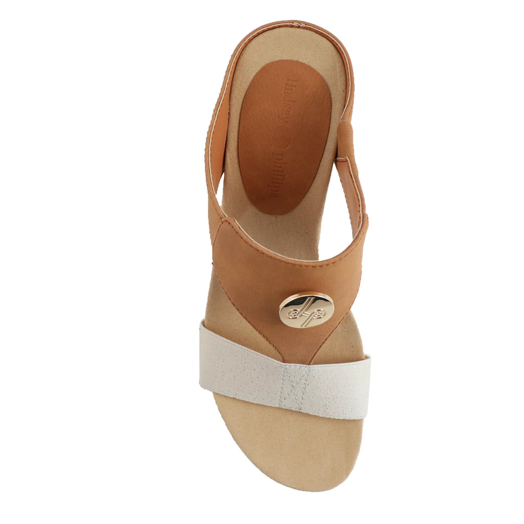 Tan Wedge V502962