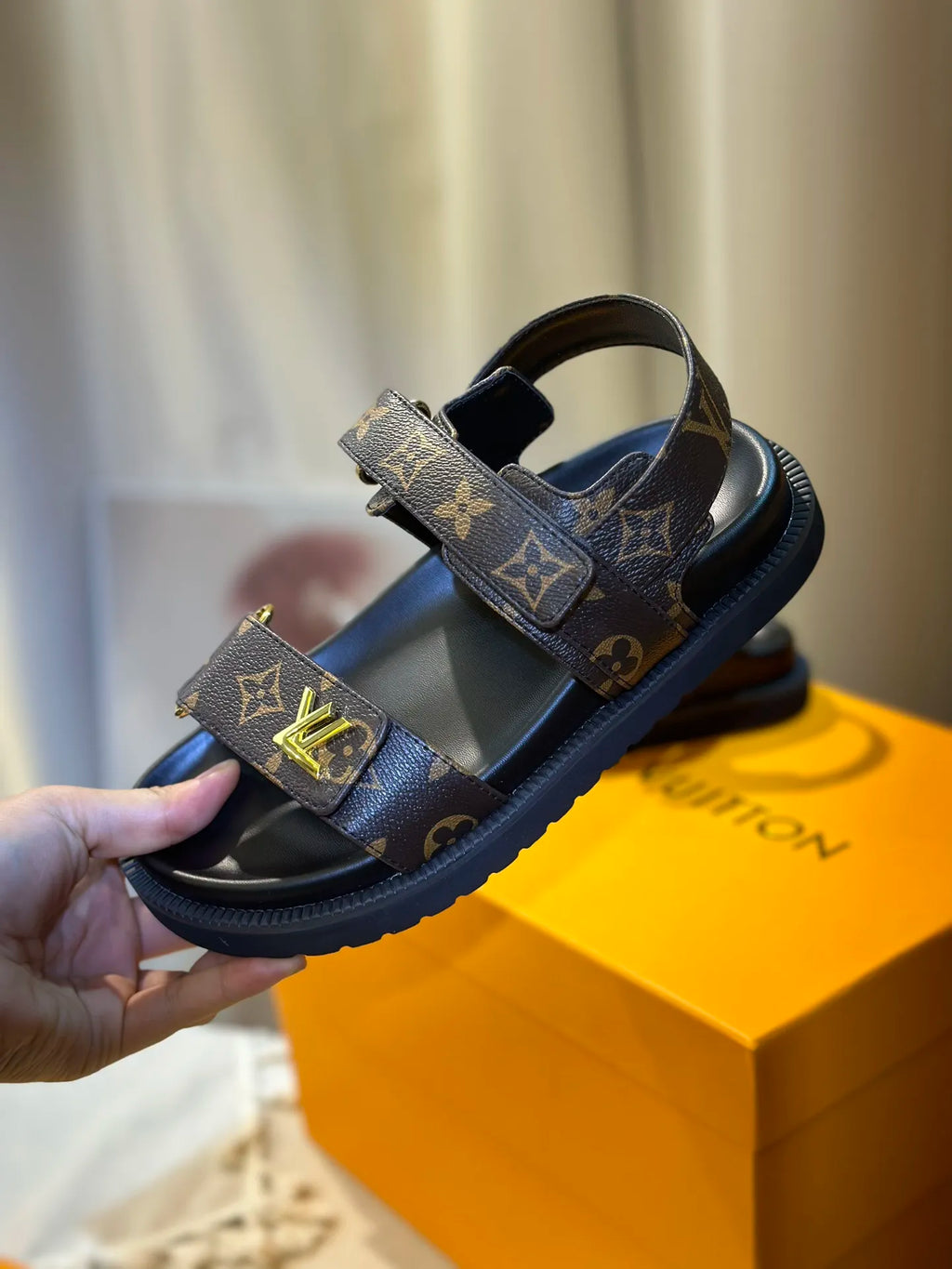 Women Shoes H4923