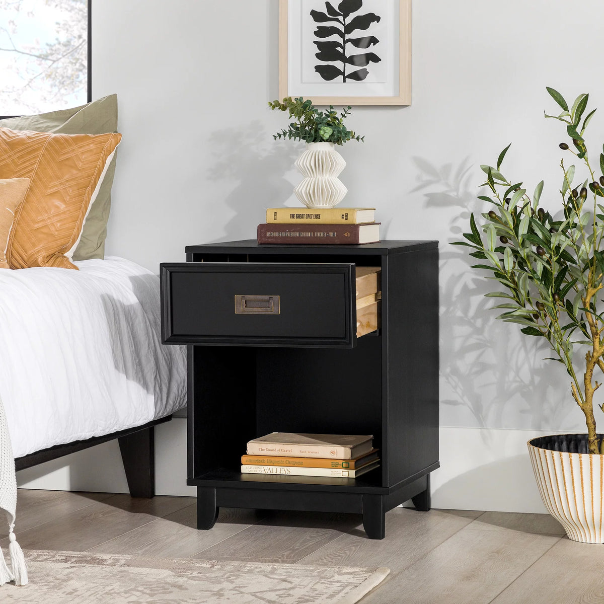 18" Solid Wood 1-Drawer Nightstand K1767