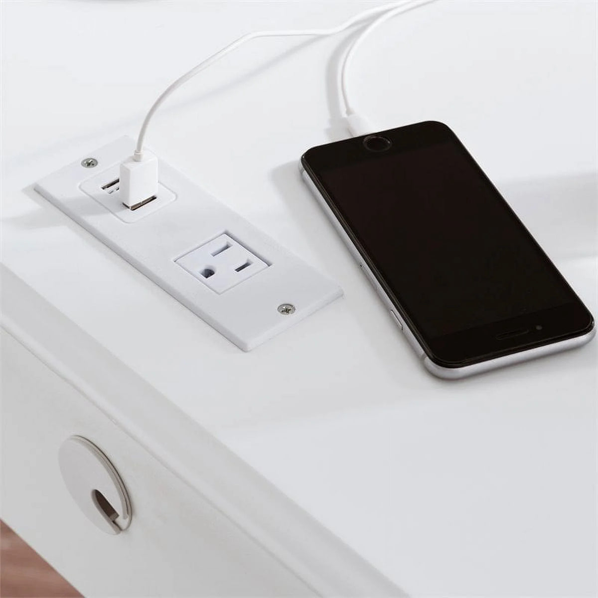 White Nightstand Set A579464