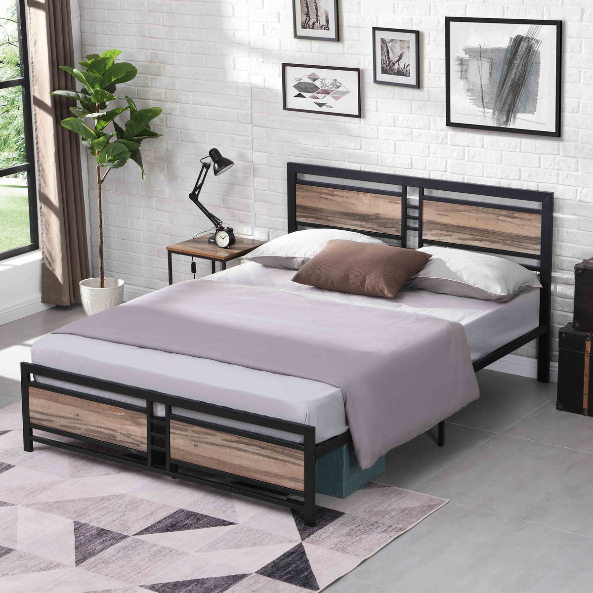 Queen Size Metal Platform Bed Frame with Wood Headboard and Footboard Y26434