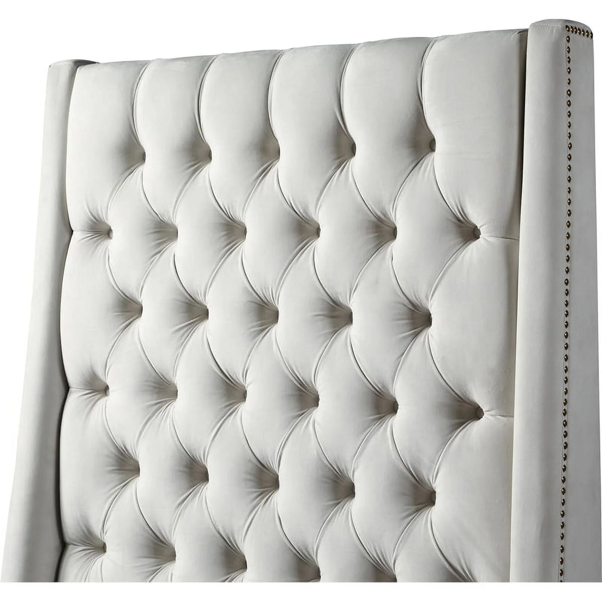 Cream Velvet Queen Bed J907436